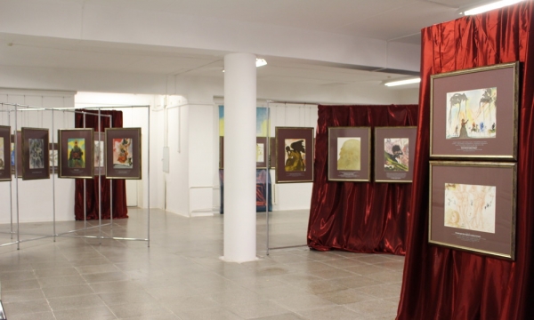 изображение: Выставочный зал Тольяттинского краеведческого музея